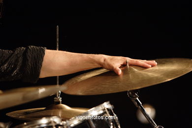 RAMÓN LÓPEZ - SONGS FOR DRUMS - JAZZ IMAXINASONS