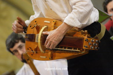 GRUPO D EMÚSICA MARTÍN CODAX - SACRED MUSIC CYCLE 2006