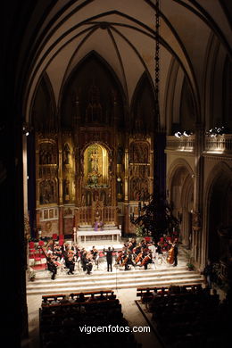 SINFONIETA DE VIGO E CAMERATA AD LIBITUM