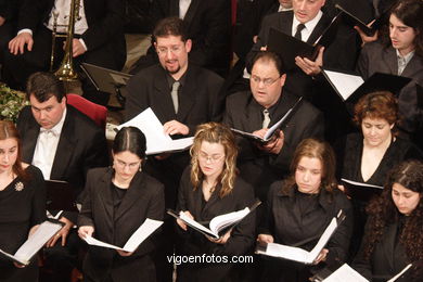 SINFONIETA DE VIGO Y CAMERATA AD LIBITUM