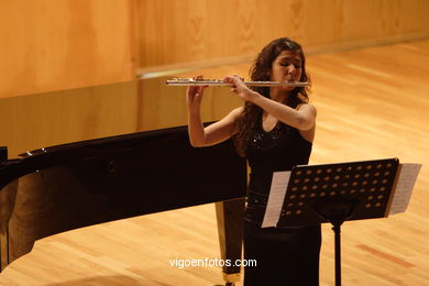 JULIA ESTEVEZ & RASA JAKUTYTE - FLUTE AND PIANO -  GENERATION 2000+5 - VIGO - SPAIN