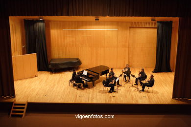 WIND QUARTET AND PIANO - PENTAFONÍA -  GENERATION 2000+5 - VIGO - SPAIN