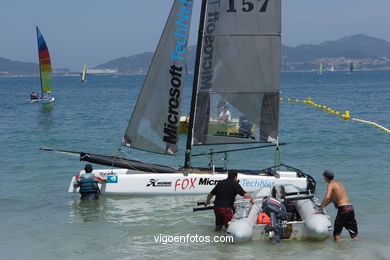 CATAMARANES - II RAID RÍAS BAIXAS DE CATAMARANES A VELA 2005