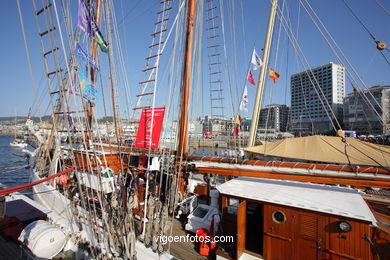 DESAFÍO ATLÁNTICO DE GRANDES VELEROS - BARCOS EN VIGO - CUTTY SARK. 2009 - TALL SHIPS ATLANTIC CHALLENGE 2009