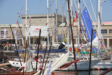 BARCOS NO PORTO - DESAFIO ATLÁNTICO DE GRANDES VELEROS - REGATA CUTTY SARK. 2009 - TALL SHIPS ATLANTIC CHALLENGE 2009