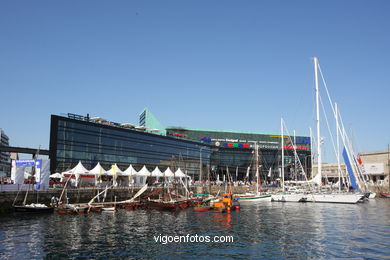 BARCOS NO PORTO - DESAFIO ATLÁNTICO DE GRANDES VELEROS - REGATA CUTTY SARK. 2009 - TALL SHIPS ATLANTIC CHALLENGE 2009