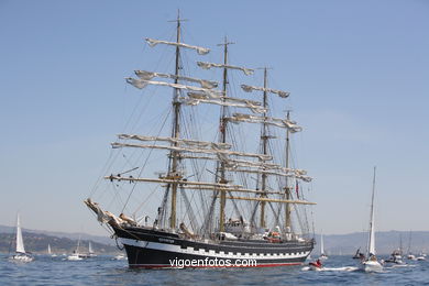 REGATA E SAIDA DENDE VIGO - DESAFIO ATLÁNTICO DE GRANDES VELEROS - REGATA CUTTY SARK. 2009 - TALL SHIPS ATLANTIC CHALLENGE 2009