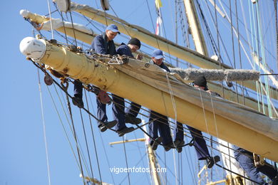 KRUZENSHTERN -  VELERO RUSO - BARCO -  DESAFIO ATLÁNTICO DE GRANDES VELEROS - REGATA CUTTY SARK. 2009 - TALL SHIPS ATLANTIC CHALLENGE 2009