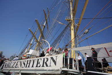 KRUZENSHTERN -  VELERO RUSO - BARCO - DESAFÍO ATLÁNTICO DE GRANDES VELEROS - REGATA CUTTY SARK. 2009 - TALL SHIPS ATLANTIC CHALLENGE 2009