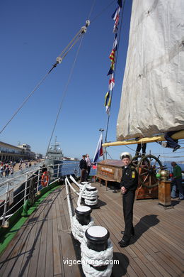 KRUZENSHTERN -  VELERO RUSO - BARCO - DESAFÍO ATLÁNTICO DE GRANDES VELEROS - REGATA CUTTY SARK. 2009 - TALL SHIPS ATLANTIC CHALLENGE 2009