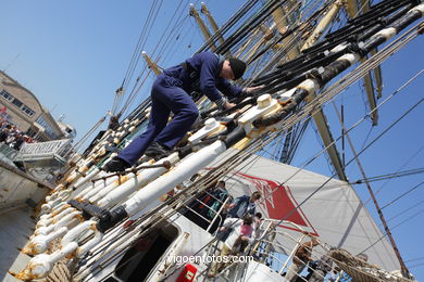 KRUZENSHTERN -  VELERO RUSO - BARCO -  DESAFIO ATLÁNTICO DE GRANDES VELEROS - REGATA CUTTY SARK. 2009 - TALL SHIPS ATLANTIC CHALLENGE 2009