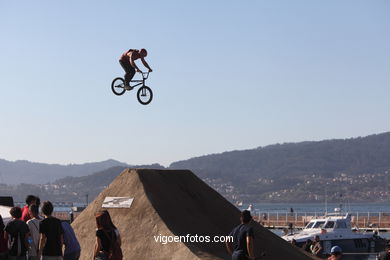 MOUNTAIN BIKE DIRT JUMP - MARISQUIÑO 2013.  