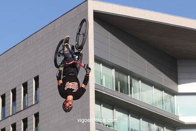 MOUNTAIN BIKE DIRT JUMP - MARISQUIÑO 2013.  