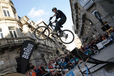 MOUNTAIN BIKE. EXHIBICIÓN EN PRÍNCIPE.