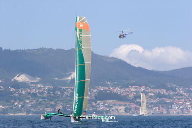 TRIMARANES - MULTICASCOS - GRANDE PREMEIO a GALIZA 2005