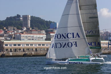 TRIMARANES - MULTICASCOS - GRANDE PREMEIO a GALIZA 2005