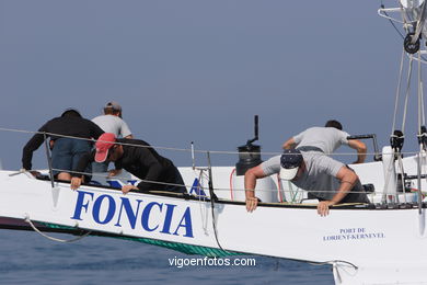 TRIMARANES - MULTICASCOS - GRANDE PREMEIO a GALIZA 2005