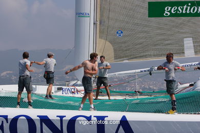 TRIMARANES - MULTICASCOS - GRAN PREMIO GALICIA 2005