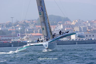 TRIMARANES - MULTICASCOS - GRANDE PREMEIO a GALIZA 2005