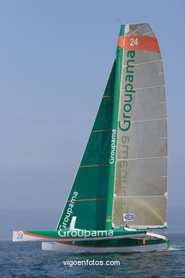 TRIMARANES - MULTICASCOS - GRANDE PREMEIO a GALIZA 2005