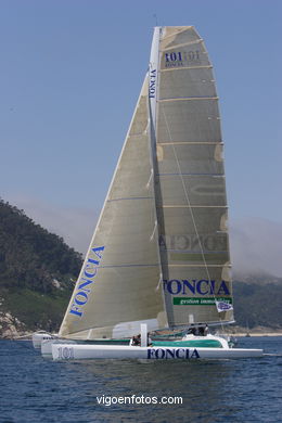 TRIMARANES - MULTICASCOS - GRAN PREMIO GALICIA 2005