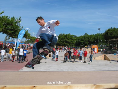 SKATE EN SAMIL - IV OPEN SKATEBOARDING O MARISQUIÑO 2004