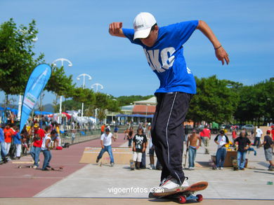 SKATE EN SAMIL - IV OPEN SKATEBOARDING O MARISQUIÑO 2004