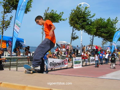 SKATE EN SAMIL - IV OPEN SKATEBOARDING O MARISQUIÑO 2004