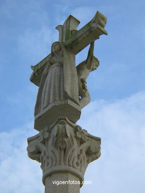 STONE CROSSES DE ALCABRE AND NAVIA