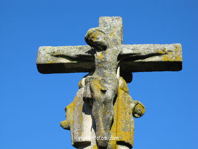 STONE CROSSES OF CORUXO, OIA AND SAIÁNS