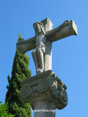 STONE CROSSES OF MATAMÁ AND COMESAÑA