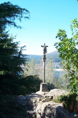 STONE CROSSES OF TEIS AND LAVADORES