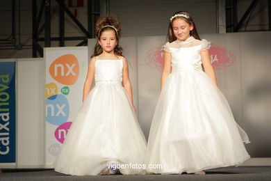 VESTIDOS DE COMUNIÓN. COMUNIONES COLECCIÓN 2009. PASARELA HAPPY NOVIAS