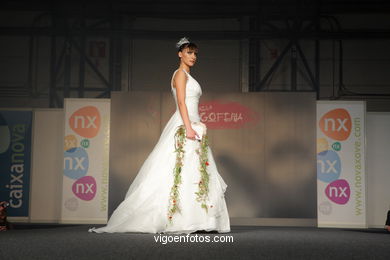 VESTIDOS DE NOVIA. NOVIAS COLECCIÓN 2009. PASARELA HAPPY NOVIAS. BODAS