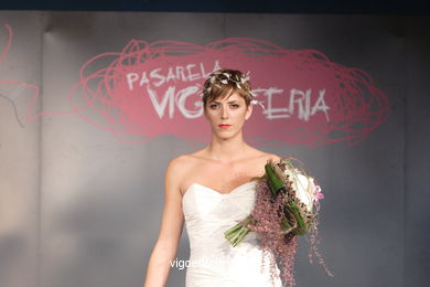 VESTIDOS DE NOVIAS. NOVIAS COLECCIÓN 2008. PASARELA HAPPY NOVIAS