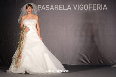 MODA NUPCIAL NOVIAS. TRAJES DE NOVIA. HAPPY NOVIAS - CELSI LORENZO