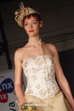 WEDDING DRESSES. COLLECTION 2008. RUNWAY FASHION