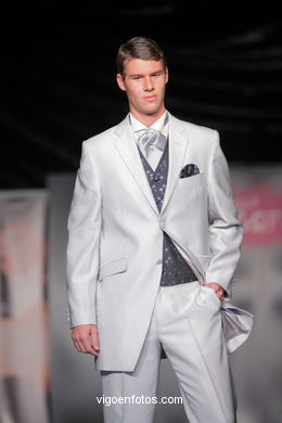 MEN'S DRESS: GROOM GROOMSMEN 2010