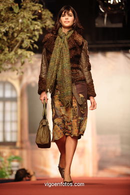 PASSARELA DE MODA 2006 PASSO A PASSO. 