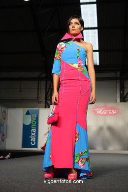 ABRIL. DISEÑADOR: MARIA JESUS CUEVAS. RUNWAY FASHION OF YOUNG FASHION DESIGNER 2008 - VIGOFERIA