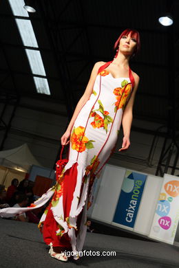 ABRIL. DISEÑADOR: MARIA JESUS CUEVAS. RUNWAY FASHION OF YOUNG FASHION DESIGNER 2008 - VIGOFERIA