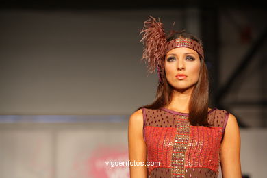 AIME LA VIE. DISEÑADOR: JOANA DIESTRE REDONDO. RUNWAY FASHION OF YOUNG FASHION DESIGNER 2008 - VIGOFERIA