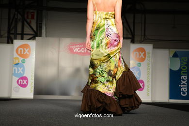 KRISS. DISEÑADOR: KRISS ARIANA HASSAN. RUNWAY FASHION OF YOUNG FASHION DESIGNER 2008 - VIGOFERIA