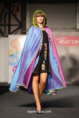 KATTALIN. DISEÑADOR: KATTALIN MARIN APARICIO. PASARELA DE MODA JÓVENES DISEÑADORES 2008 - VIGOFERIA