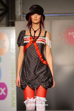 MADAME. DISEÑADOR: OLGHITA DE PIAS. PASARELA DE MODA JÓVENES DISEÑADORES 2008 - VIGOFERIA