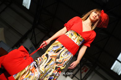 NOCHES EN JAPON. DISEÑADOR: Mª DEL CARMEN PEREZ COSTAS. RUNWAY FASHION OF YOUNG FASHION DESIGNER 2008 - VIGOFERIA