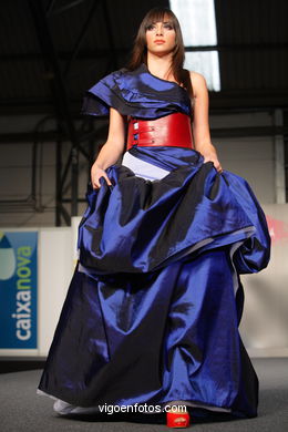 PASEO NOCTURNO. DISEÑADOR: ROCIO GONZÁLEZ FERNÁNDEZ. PASARELA DE MODA JÓVENES DISEÑADORES 2008 - VIGOFERIA