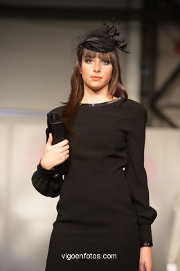 LES QUARANTE. DISEÑADOR: INGRID BRATT PARRIEGO. RUNWAY FASHION OF YOUNG FASHION DESIGNER 2008 - VIGOFERIA