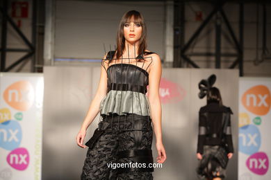 SHOUT. DISEÑADOR: EBA CRUZ. RUNWAY FASHION OF YOUNG FASHION DESIGNER 2008 - VIGOFERIA