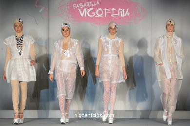 AMPARO. FASHION DESIGNER: JAIME MESA Y SILVIA GALLEGO I & H. RUNWAY FASHION OF YOUNG FASHION DESIGNER 2009 - VIGOFERIA